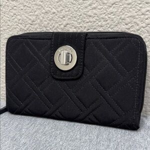 Vera Bradley FRID Black Quilted Turn Lock Zip Organizer